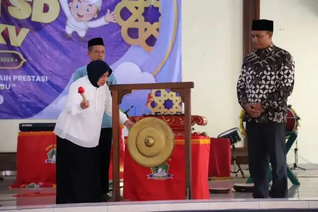Ditandai Dengan Pemukulan Gong, Bupati Buka Lomba MAPSI Ke-25 Jenjang SD Tingkat Kabupaten