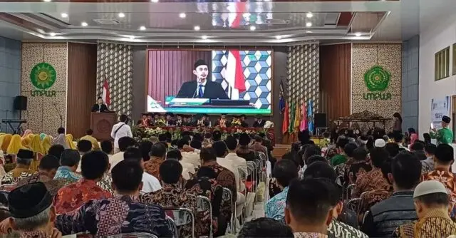 Dosen Prodi PBI Mendapat Anugrah Sebagai Dosen Berprestasi di Milad Ke-60 UMPur Dosen Prodi PBI Mendapat Anugrah Sebagai Dosen Berprestasi di Milad Ke-60 UMPur