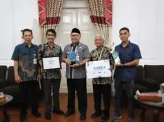 Pemkab Purworejo Raih Penghargaan Juara 2 PLUT AWARD 2024 dari Kementerian Koperasi dan UKM RI Pemkab Purworejo Raih Penghargaan Juara 2 PLUT AWARD 2024 dari Kementerian Koperasi dan UKM RI