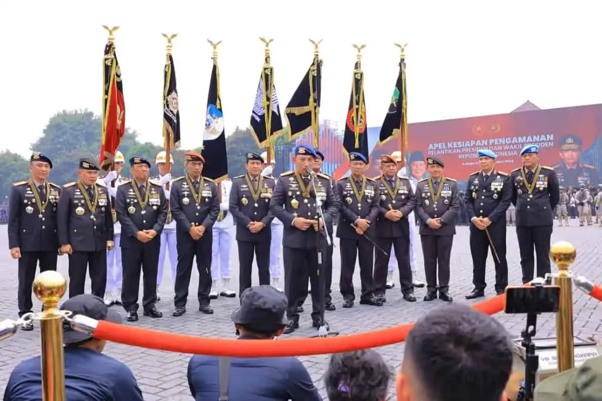 Polri Apel Gelar Pasukan Pengamanan Pelantikan Presiden RI dan Wakil Presiden RI Polri Apel Gelar Pasukan Pengamanan Pelantikan Presiden RI dan Wakil Presiden RI