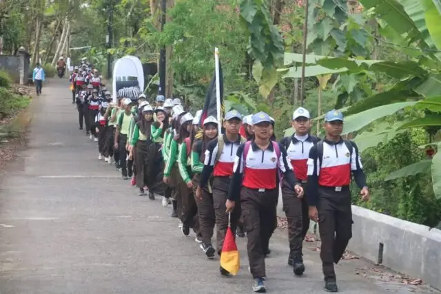 Tim Paskibra Garda Adhigana SMA Negeri 6 Purworejo Napak Tilas Dalam Rangka Mengenang Perjuangan Pahlawan Nasional