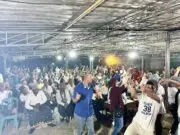 Di Kecamatan Reok Maksi - Ronal Disambut Meriah Ribuan Orang, Di Satar Mese Utara Hery Fabi Diteriaki Ganti Bupati
