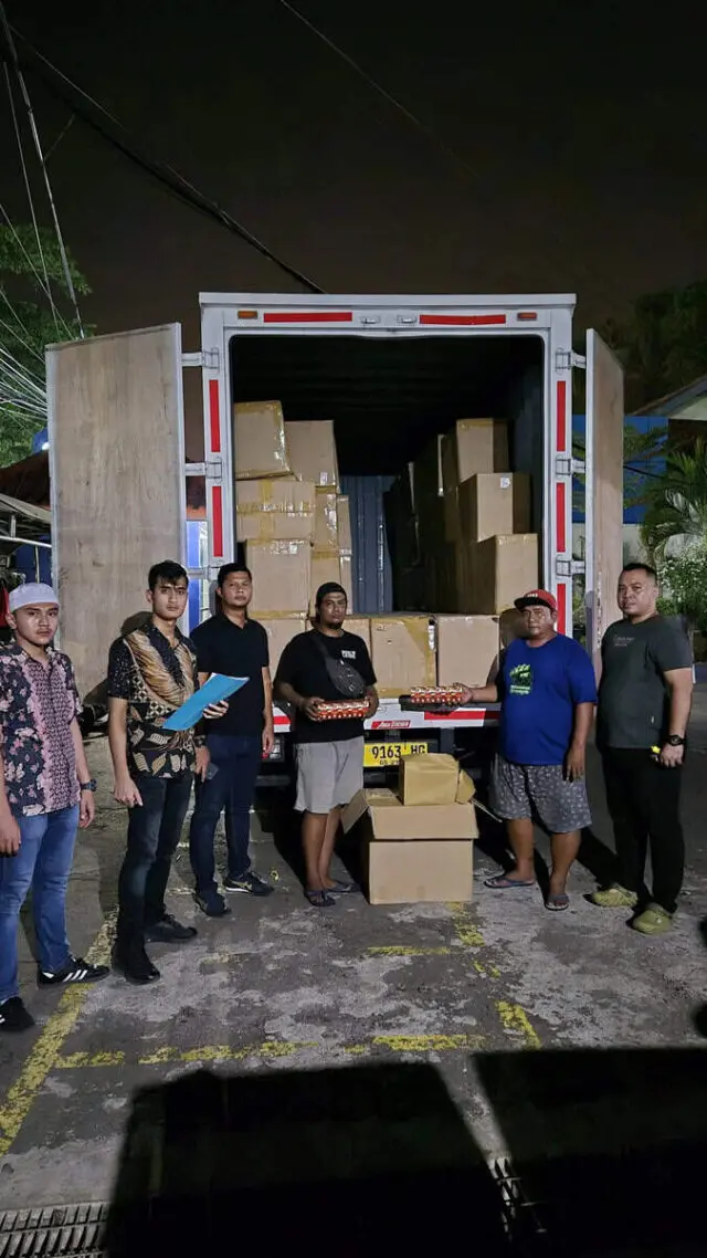 Bawa Ratusan Karton Rokok Ilegal, Sebuah Truk Boks Diamankan Polisi di Pelabuhan Merak Bawa Ratusan Karton Rokok Ilegal, Sebuah Truk Boks Diamankan Polisi di Pelabuhan Merak