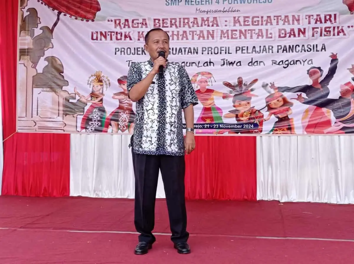 Dengan Tema "Bangunlah Jiwa dan Raganya" SMPN 4 Purworejo Gelar Karya P5 Dengan Tema "Bangunlah Jiwa dan Raganya" SMPN 4 Purworejo Gelar Karya P5