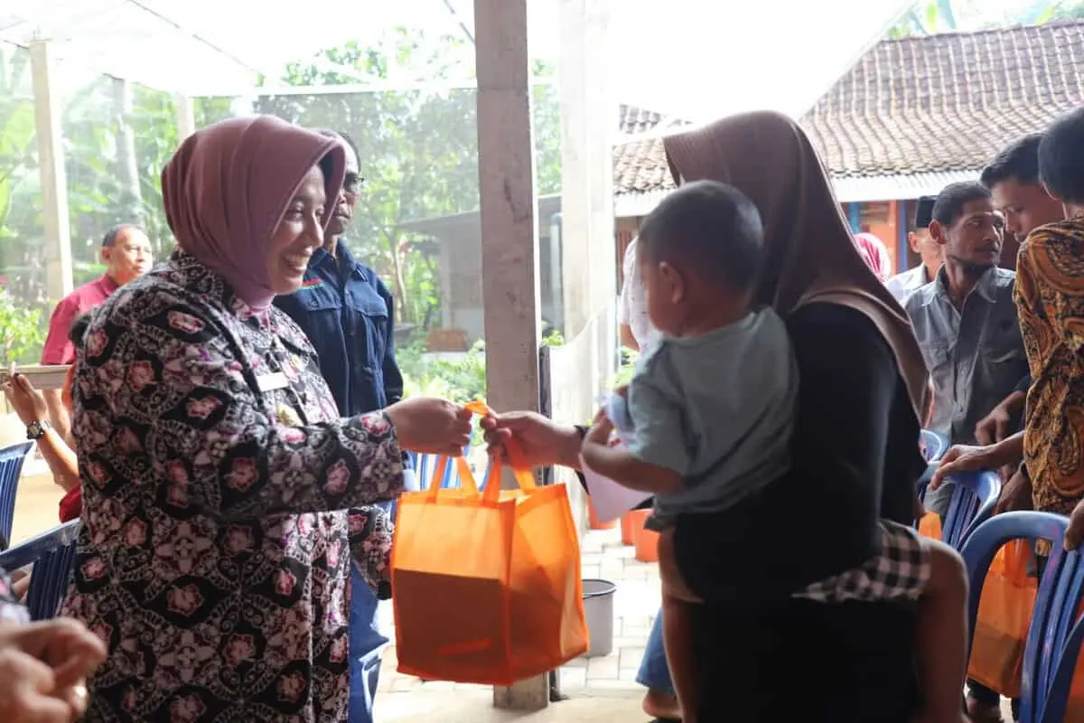 Bupati Hadiri Perayaan Natal dan Tahun Baru bersama Pewarta Purworejo Bupati Hadiri Perayaan Natal dan Tahun Baru bersama Pewarta Purworejo