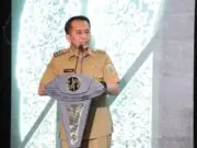 Dirjen Bina Keuda Kemendagri Agus Fatoni Terima Penghargaan dari Kementerian BUMN sebagai Pembina Samsat Nasional