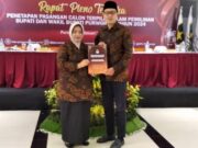 KPU Tetapkan Pasangan Yuli Hastuti dan Dion Agasi sebagai Bupati dan Wakil Bupati Purworejo 2025 – 2030
