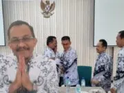 Milad Berkesan di Tengah Rapat: PGRI Sumut Rayakan Kelahiran Ilyas Sitorus