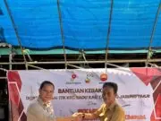 PetroChina Salurkan Bantuan Bagi Korban Kebakaran di Desa Sungai Itik, Sadu, Tanjab Timur
