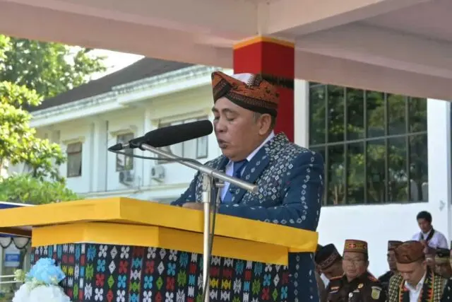 Upacara HUT Mabar Ke 22, Bupati Edi Endi Paparkan Sejumlah Capaian, Tantangan Hingga Peran Penting Pendahulunya