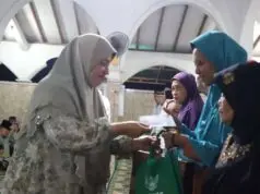 Tarhim Perdana di Masjid Mutihan Dadirejo Bupati dan Wakil Bupati Serahkan Bansos dari BAZNAS