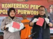 Tidak Terima Ditegur, Warga Nampurejo Bacok Tetangga Hingga Luka Parah Tidak Terima Ditegur, Warga Nampurejo Bacok Tetangga Hingga Luka Parah
