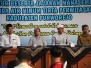 Perumda Air Minum Tirta Perwitasari Buka Bersama dengan Bupati dan Awak Media