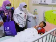 Kunjungi RSUD Tangerang dan RSUD Pakuhaji, Wabup Intan Semangati Para Pasien
