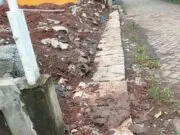 Proyek Pekerjaan Saluran Air (Uditch) di Kampung Pagedangan Dikeluhkan Warga