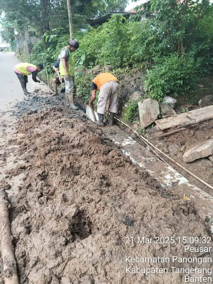 Kegiatan Pembangunan saluran air (U-ditch) di Kecamatan Panongan Diduga Tidak Sesuai Spek, LSM LipanHam Angkat Bicara Kegiatan Pembangunan saluran air (U-ditch) di Kecamatan Panongan Diduga Tidak Sesuai Spek, LSM LipanHam Angkat Bicara