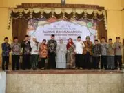 Bupati Bersama Alumni Kenang Masa Kuliah di Undaris