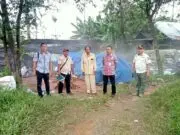 Diduga Cemari Lingkungan, Usaha Pembakaran Batok Kelapa di Desa Rancagong Menuai Sorotan