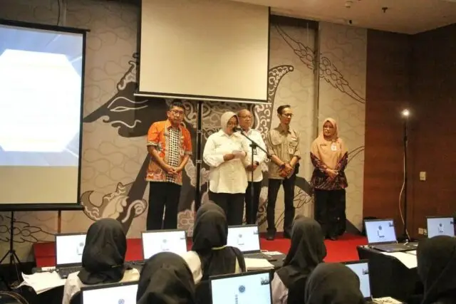 Bupati dan Wabup Purworejo Tinjau Langsung Pelaksanaan Seleksi PPPK Tahap II Bupati dan Wabup Purworejo Tinjau Langsung Pelaksanaan Seleksi PPPK Tahap II