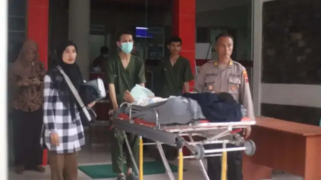 Tiga Korban Kecelakaan di Bener Dirujuk ke RST dr. Soedjono Magelang Tiga Korban Kecelakaan di Bener Dirujuk ke RST dr. Soedjono Magelang