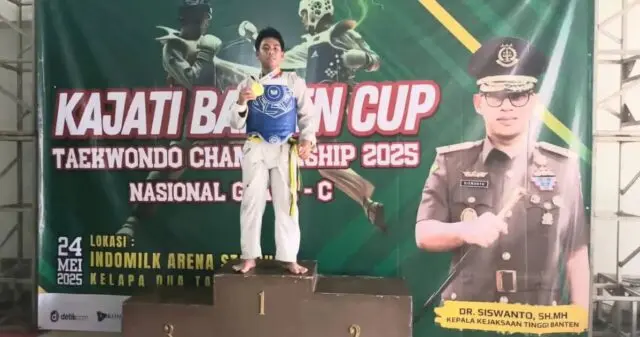 Arvin N-Lion’s Tangerang Club Raih Medali Emas Kajati Banten Cup Taekwondo Championship 2025 Arvin N-Lion’s Tangerang Club Raih Medali Emas Kajati Banten Cup Taekwondo Championship 2025