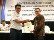 KAI Daop 5 Amankan Aset Negara, Terima 58 Sertipikat Tanah dari BPN KAI Daop 5 Amankan Aset Negara, Terima 58 Sertipikat Tanah dari BPN