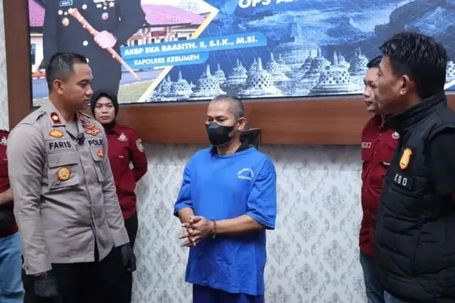 Tragis! Gara-Gara Daun Lamtoro Berujung Pembacokan di Kebumen, Menantu Jadi Tersangka Tragis! Gara-Gara Daun Lamtoro Berujung Pembacokan di Kebumen, Menantu Jadi Tersangka