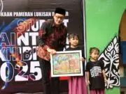 Puluhan Lukisan Karya Anak-Anak Purworejo Dipamerkan Puluhan Lukisan Karya Anak-Anak Purworejo Dipamerkan