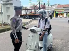 Ditlantas Polda, Banten Lakukan Teguran Hingga Tilang di Tempat Ditlantas Polda, Banten Lakukan Teguran Hingga Tilang di Tempat
