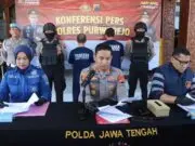 Polres Purworejo Tangkap Pencuri Motor yang Gadaikan Barang Curian Lewat Medsos Polres Purworejo Tangkap Pencuri Motor yang Gadaikan Barang Curian Lewat Medsos