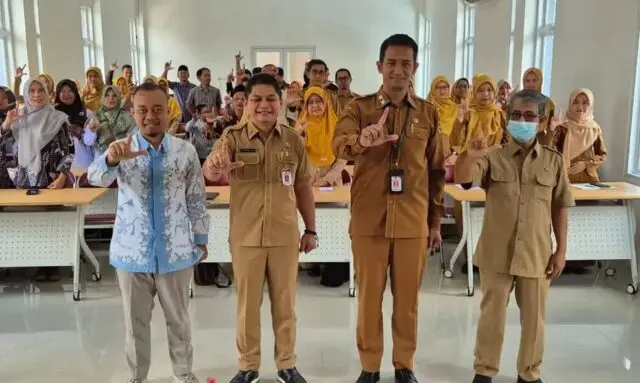 Kepala Perpustakaan dan Arsip Ajak Pustakawan dan Pegiat Literasi Perangi Hoaks Kepala Perpustakaan dan Arsip Ajak Pustakawan dan Pegiat Literasi Perangi Hoaks