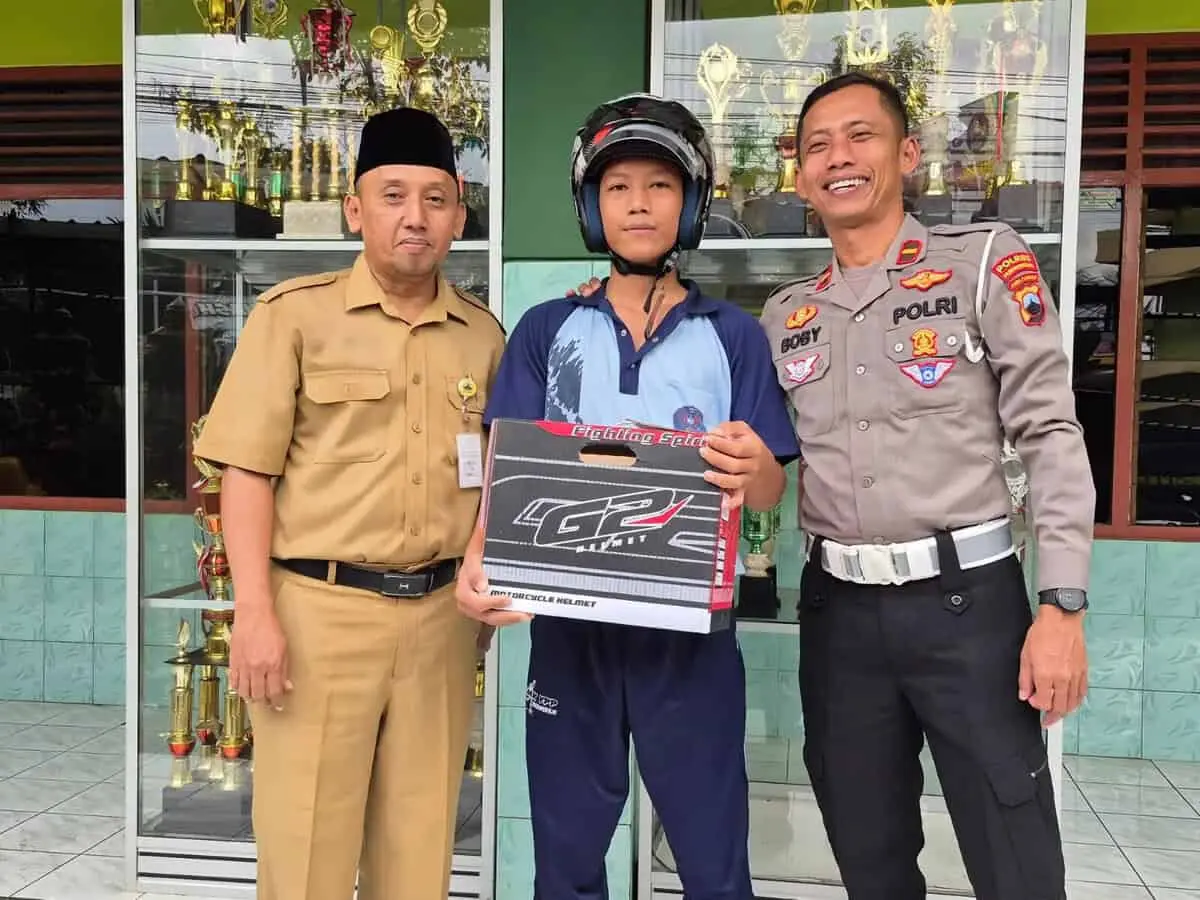 SMK YPP Purworejo Lantik 120 Pengurus Empat Organisasi, Polres Beri Pembekalan Keselamatan Berlalu Lintas