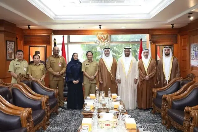 Terima Delegasi Uni Emirat Arab, Mendagri Tito Bahas Kolaborasi Penguatan SDM Terima Delegasi Uni Emirat Arab, Mendagri Tito Bahas Kolaborasi Penguatan SDM