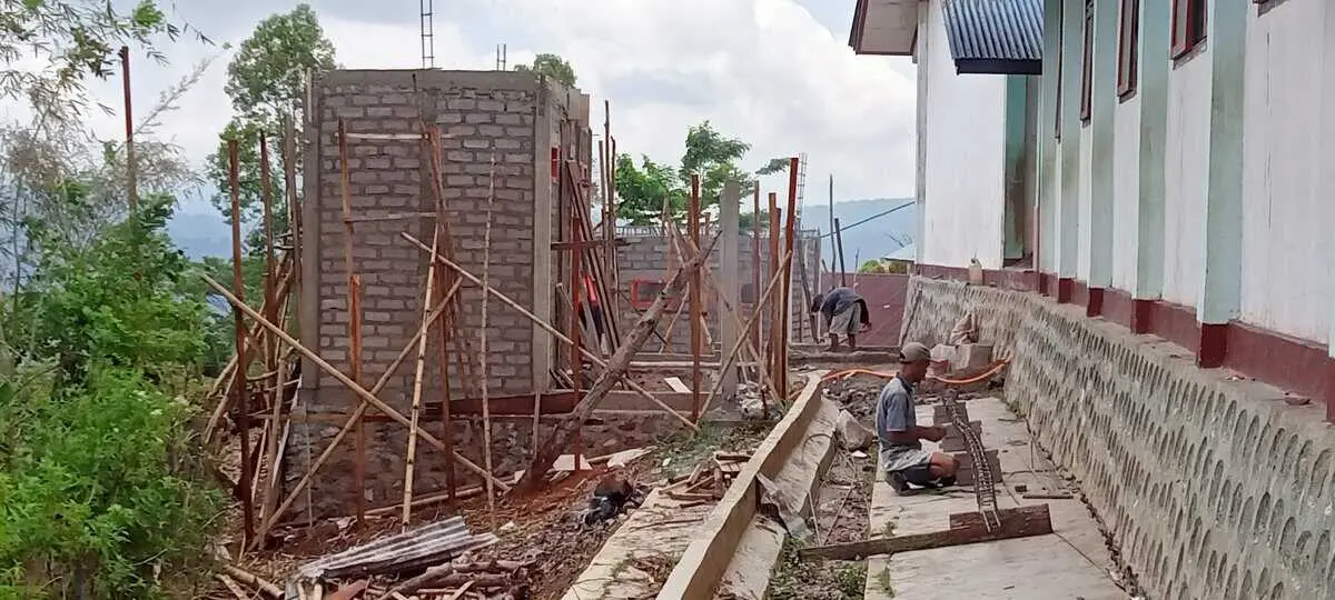 Dapat Bantuan RKB Dari Kementerian, SMPN 2 Wae Ri'i Akan Meniadakan KBM Sore Mulai Semester Depan Dapat Bantuan RKB Dari Kementerian, SMPN 2 Wae Ri'i Akan Meniadakan KBM Sore Mulai Semester Depan