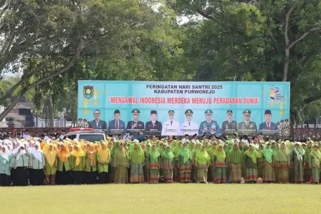 Santri Purworejo Didorong Kuasai Teknologi dan Jadi Pelaku Peradaban Baru Santri Purworejo Didorong Kuasai Teknologi dan Jadi Pelaku Peradaban Baru