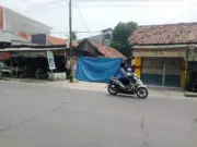 Pembangunan Menara Telekomunikasi di Desa Karet Diduga Belum Kantongi Izin, DTRB Dinilai Kurang Responsif