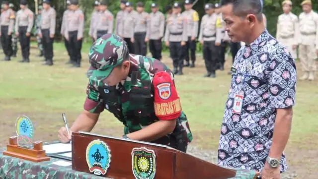 TMMD Sengkuyung Tahap IV Tahun 2025 di Purworejo Resmi Ditutup, Seluruh Target Pembangunan Tuntas 100 Persen TMMD Sengkuyung Tahap IV Tahun 2025 di Purworejo Resmi Ditutup, Seluruh Target Pembangunan Tuntas 100 Persen