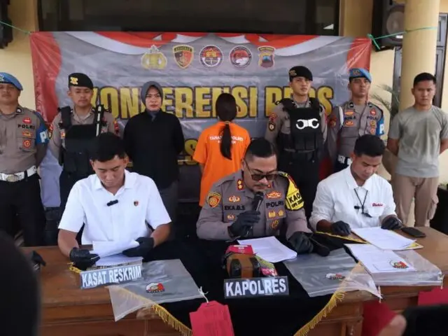 Berawal Saat Jadi TKI di Taiwan, Leader Lokal NWS Diciduk Polres Kebumen, Kerugian Capai Rp 2,5 Miliar Berawal Saat Jadi TKI di Taiwan, Leader Lokal NWS Diciduk Polres Kebumen, Kerugian Capai Rp 2,5 Miliar