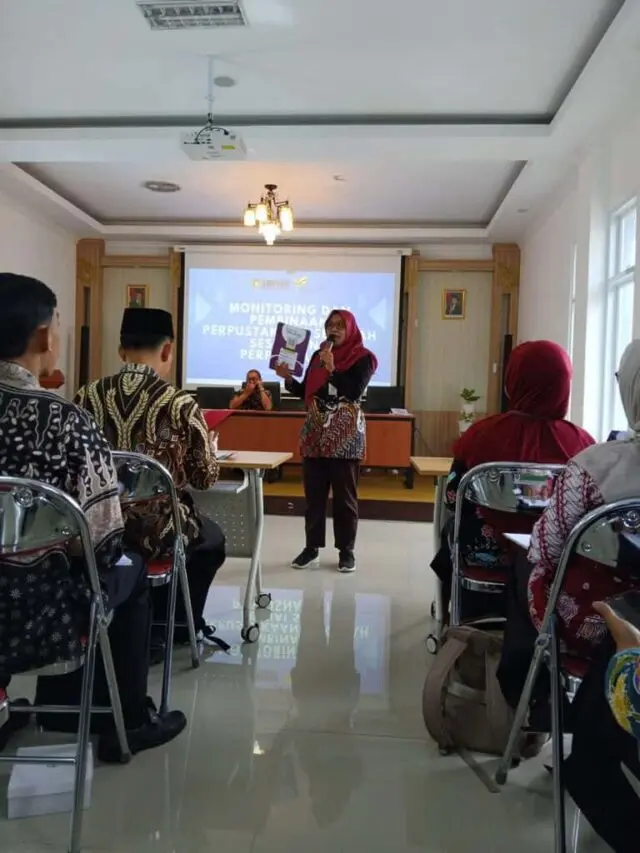 Hadapi Tantangan Zaman, Perpusda Purworejo Terus Lengkapi Koleksi E-Book