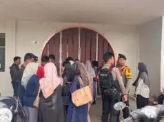 Puluhan Investor Datangi Kantor NW Sport Kebumen, Diduga Investasi Bodong Puluhan Investor Datangi Kantor NW Sport Kebumen, Diduga Investasi Bodong