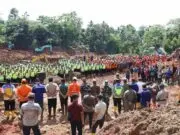 Mendagri: Presiden Beri Apresiasi dan Pastikan Dukungan Penanganan Longsor di Cilacap Mendagri: Presiden Beri Apresiasi dan Pastikan Dukungan Penanganan Longsor di Cilacap
