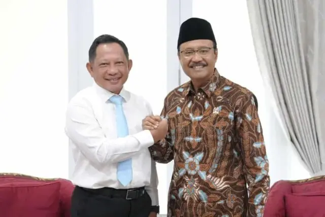Mendagri dan Mensos Bahas Integrasi Layanan Puskesos dengan Posyandu Mendagri dan Mensos Bahas Integrasi Layanan Puskesos dengan Posyandu