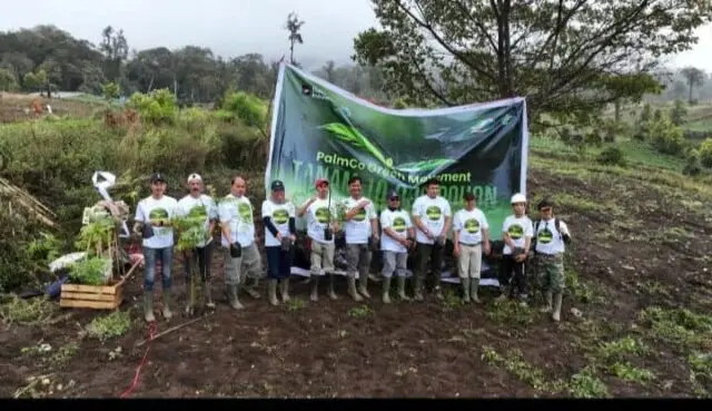 Cegah Degradasi Lingkungan, PTPN IV PalmCo Intensifkan Penanaman Pohon di 12 Provinsi Cegah Degradasi Lingkungan, PTPN IV PalmCo Intensifkan Penanaman Pohon di 12 Provinsi