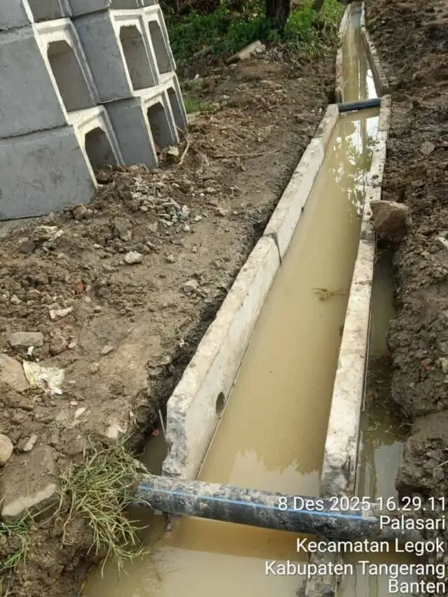 Disebut Proyek Siluman, Pemasangan U-Ditch di Pesona Curug Palasari Diduga Menyimpang Dari Nilai Kontrak, Tanpa KIP dan Minim Pengawasan Disebut Proyek Siluman, Pemasangan U-Ditch di Pesona Curug Palasari Diduga Menyimpang Dari Nilai Kontrak, Tanpa KIP dan Minim Pengawasan
