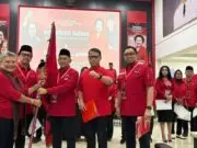 PDIP Banten Solid: Ade Sumardi Dilantik, Abraham Pengurus Wakili Gen Z PDIP Banten Solid: Ade Sumardi Dilantik, Abraham Pengurus Wakili Gen Z