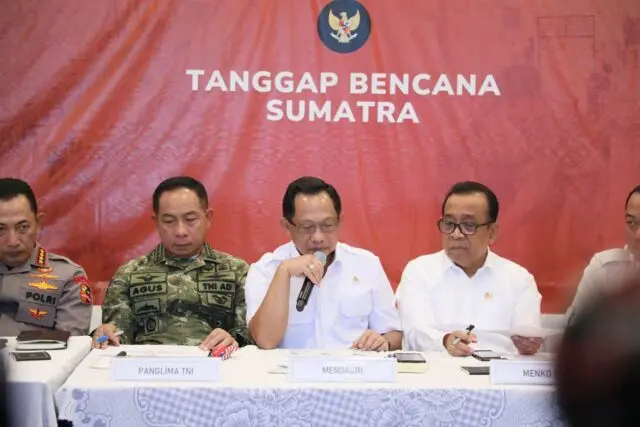 Mendagri: Pemerintah Hadir Penuh Tangani Bencana di Sumatra Mendagri: Pemerintah Hadir Penuh Tangani Bencana di Sumatra