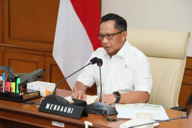 Jelang Akhir Tahun, Mendagri Minta Pemda Gaspol Realisasikan APBD Dongkrak Pertumbuhan Ekonomi Jelang Akhir Tahun, Mendagri Minta Pemda Gaspol Realisasikan APBD Dongkrak Pertumbuhan Ekonomi