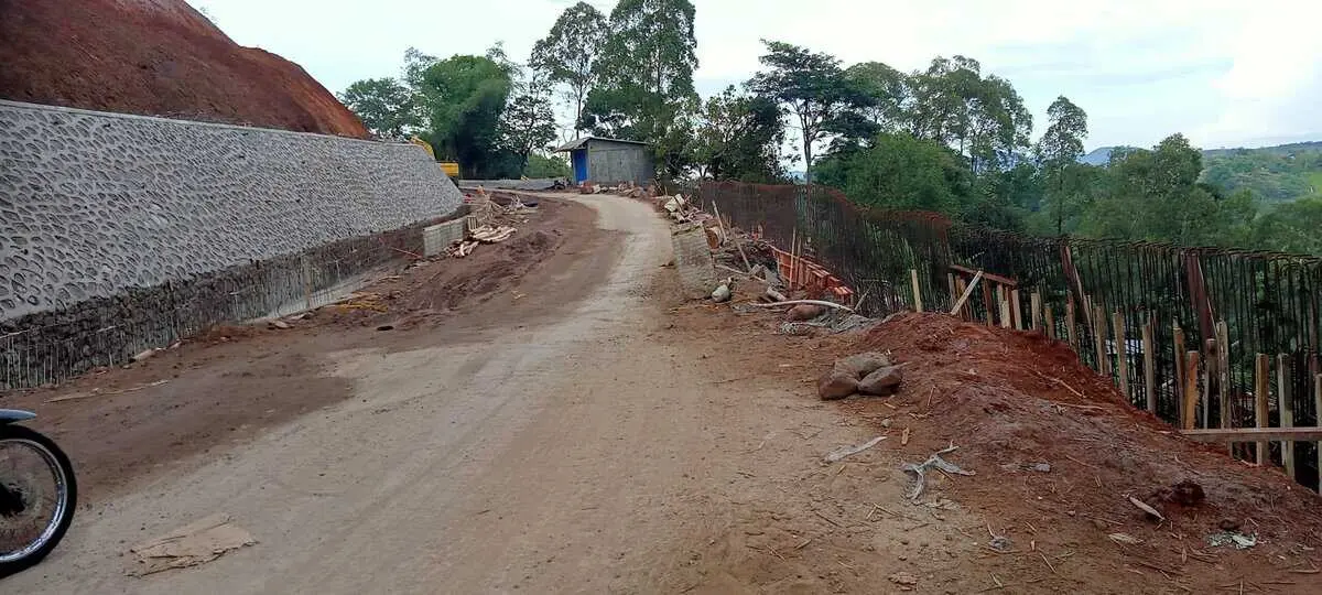 PPK 3.3 Pastikan Proyek Rehabilitasi Dan Penanganan Longsor Jalan Nasional Ruteng - Reo - Kedindi Selesai Tepat Waktu PPK 3.3 Pastikan Proyek Rehabilitasi Dan Penanganan Longsor Jalan Nasional Ruteng - Reo - Kedindi Selesai Tepat Waktu