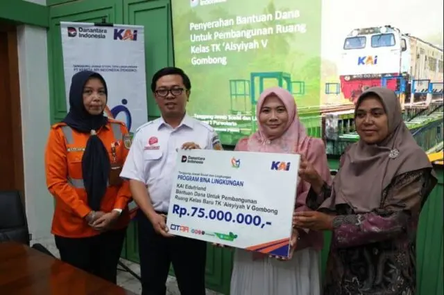 Daop 5 Purwokerto Salurkan Dana CSR Rp899 Juta Sepanjang 2025