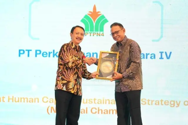 Digitalisasi SDM Sawit, PTPN IV PalmCo Raih Pengakuan Nasional Digitalisasi SDM Sawit, PTPN IV PalmCo Raih Pengakuan Nasional
